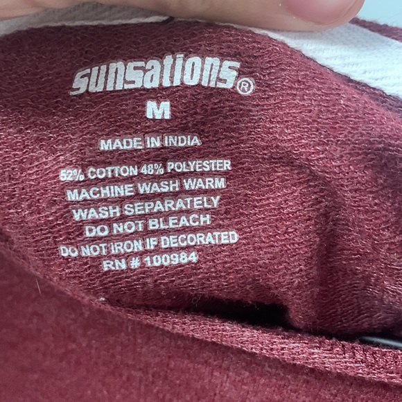 🤍 Outer Banks Hoodie - Picture 3 of 5